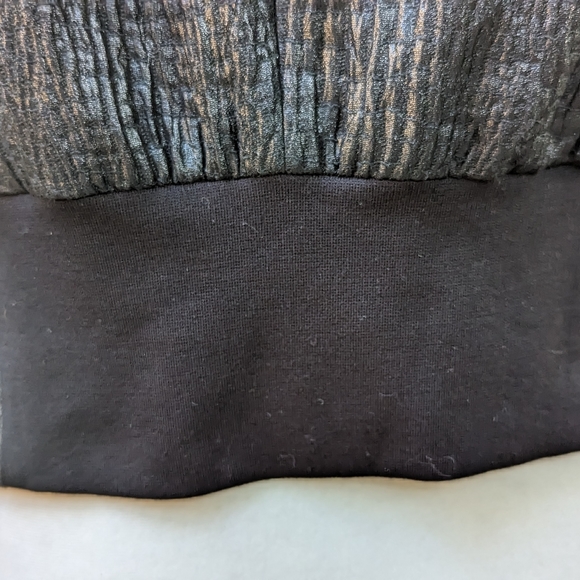 BCBG Crop Blazer puffed 3D shimmery fabric fun side zippers - Picture 6 of 13